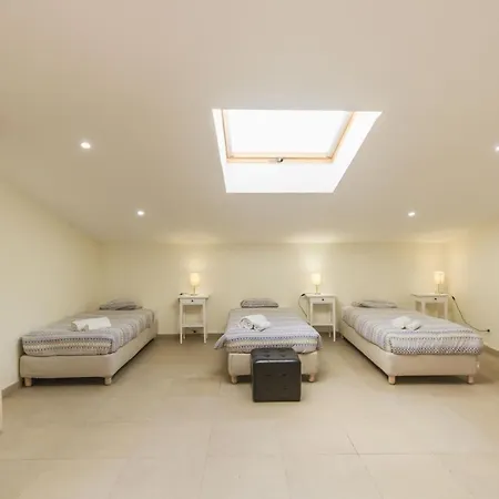 Peniche Surfcamp Vandrerhjem *