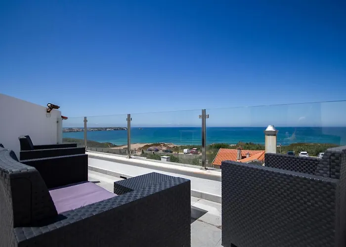 Hostel Peniche Surfcamp