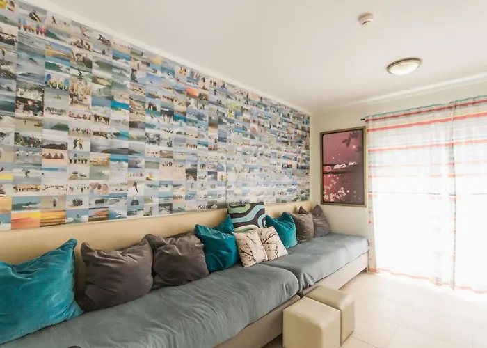 Hostel Peniche Surfcamp Baleal